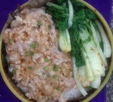 Shiitake and Water Chestnut Pork Patties with Rice