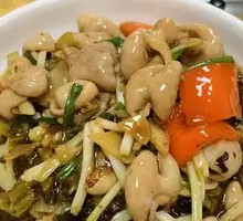 Salted Vegetable and Intestine Stir-fry