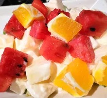 Fresh Fruit Salad