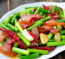 Garlic Shoot and Preserved Meat Rice