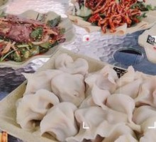 Signature Juicy Beef Dumplings