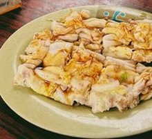 Barbecue Pork Steamed Noodles