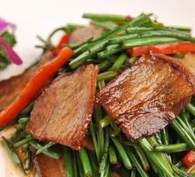 Stir-fried Leek Flowers with Salted Pork