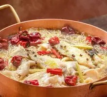 Spicy Oil-Poured Boiling Fish