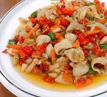 Sour and Spicy Pork Intestines