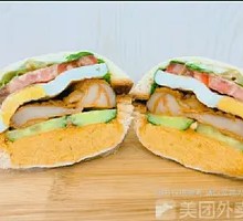 Whole Wheat Sesame Chicken Sandwich