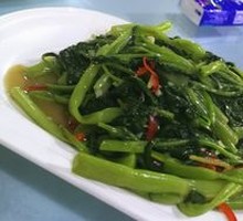 Stir-fried Water Spinach with Garlic