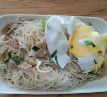 Egg and Pork Rice Noodles