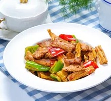 Fermented Bamboo Shoots with Beef