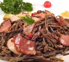 Dried Bean and Preserved Meat Rice