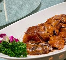 Signature Clay Pot Roast Goose