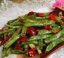 Dry-Fried Green Beans Rice