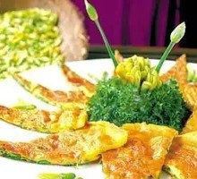 Fragrant Toona Sinensis Omelette