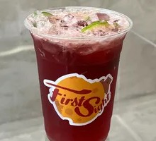 Black Currant Iced Tea