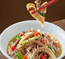 Stewed Pork with Fresh Deer Mushroom