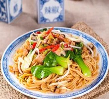 Beef Stir-Fried Jiangxi Noodles