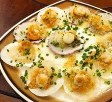 Steamed Scallops with Garlic and Vermicelli