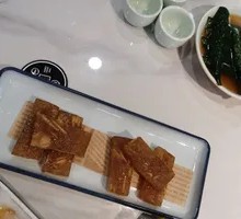 Pancake Taro Cake