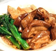 Braised Intestine Rice