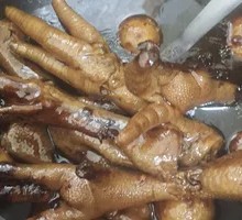 Five-Spice Braised Chicken Feet