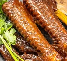 Braised Goose Wings with Lion Head