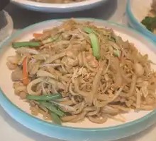 Stir-fried Fish Noodles