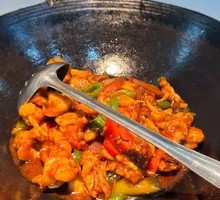 Bullfrog with Purple Perilla and Green Pepper