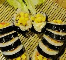 Salad Corn Seaweed Rice Roll