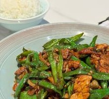 Spicy Stir-Fried Pork with Chili