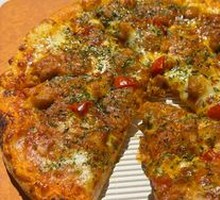Classic Italian Meat Sauce Pizza