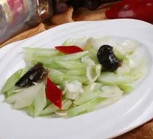 Celery Stir-fried with Black Wood Ear and Lily Bulb