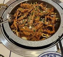 Signature Duck Feet and Wings Hot Pot