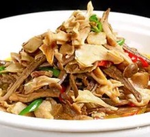 Braised Wild Mushroom with Flower Pork