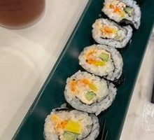 Tuna Sushi Roll