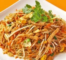 Stir-Fried Rice Noodles with Three Threads