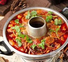 Signature Tofu and Beef Hot Pot