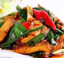 Old Grandma's Spicy Pork with Sauce