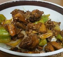 Red-braised Chicken Noodles