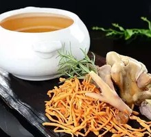 Ginseng Flower and Young Pigeon Soup