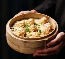 Lotus Leaf Steamed Dumplings with Scallion