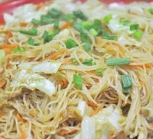 Egg and Cabbage Fried Rice Noodles