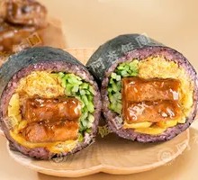 Braised Beef Rice Ball with Purple Rice
