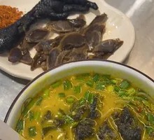 Black Chicken Soup Noodles