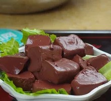Fresh Pig Blood