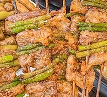 Garlic Shoots with Lamb Ribs