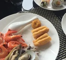 Salmon Sushi