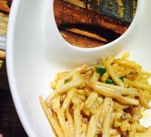 Salted Egg Yolk Fried Potato Strips