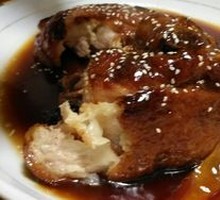 Braised Pork Trotter with Rock Sugar