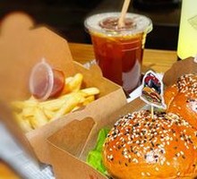 Beef Pineapple Burger