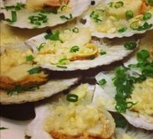 Steamed Scallops with Garlic